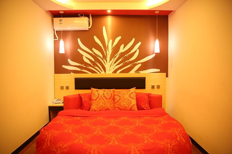 Thank Inn Chain Hotel Shandong Weifang Qingzhou Railway Station Gaoliu Экстерьер фото